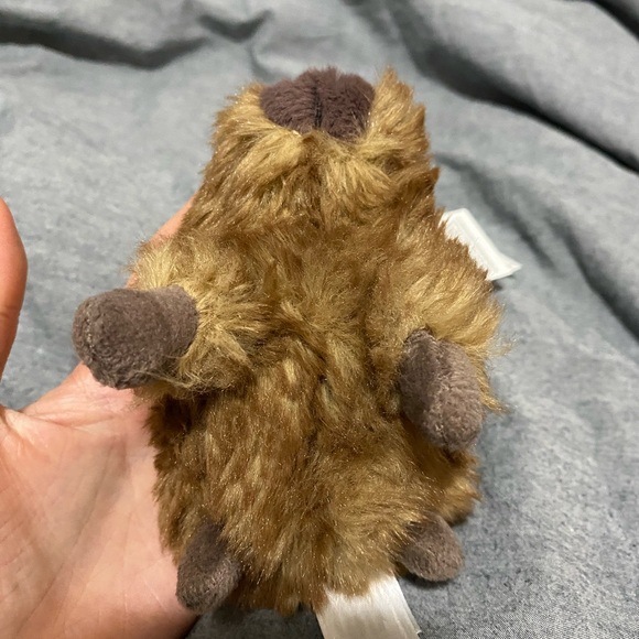 Jellycat capybara bag charm - Picture 3 of 11